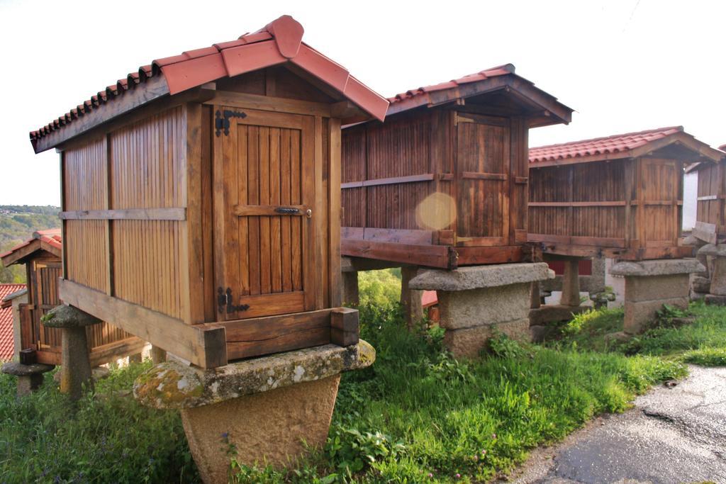 Apartamentos Turisticos Casa Dos Pulidos Olas de Villarino エクステリア 写真